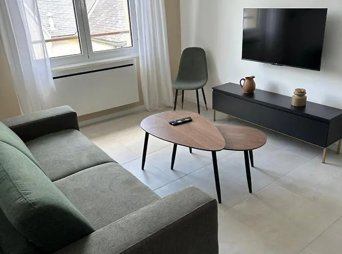 Neuf Contemporain Apartamento Lourdes